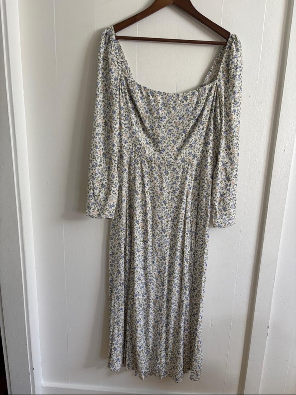 Reformation Sigmund Dress Floral Spring Long Sleeve Midi size 12 - Picture 2 of 7